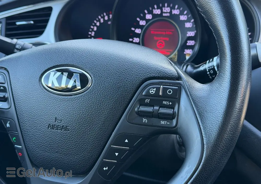 KIA Ceed 1.6 GDI ISG Platinum Edition