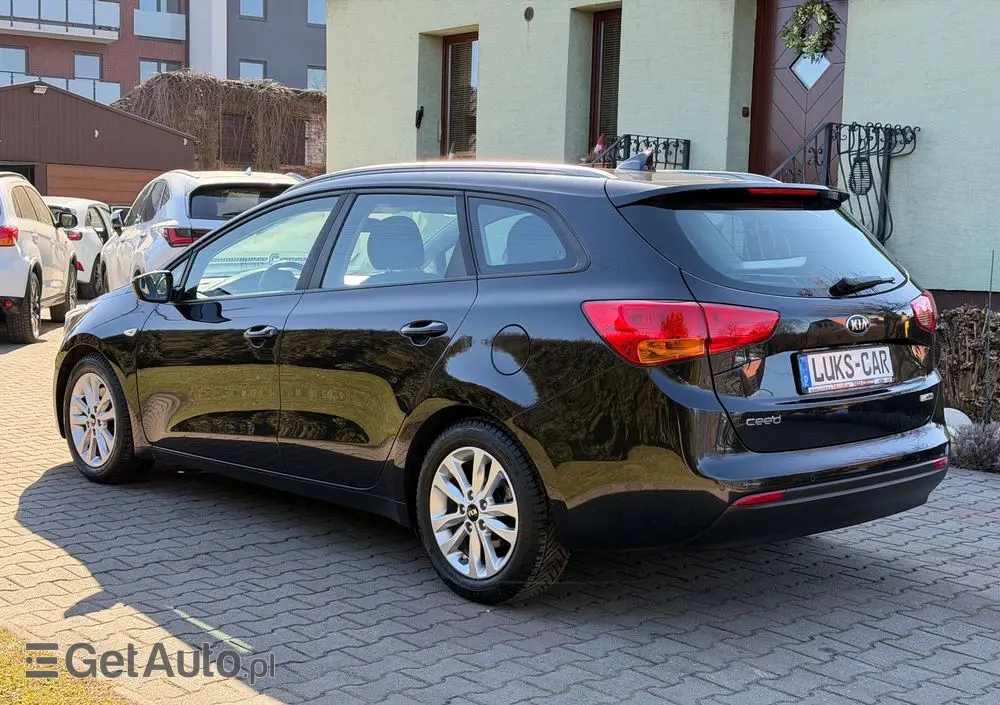 KIA Ceed 1.6 GDI ISG Platinum Edition