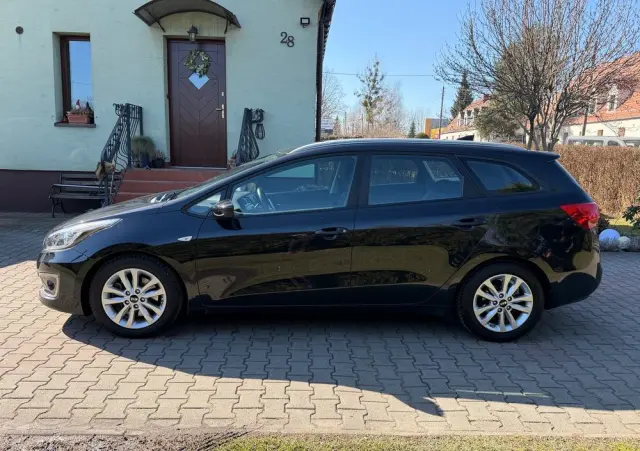 KIA Ceed 1.6 GDI ISG Platinum Edition