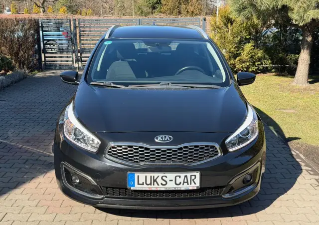 KIA Ceed 1.6 GDI ISG Platinum Edition