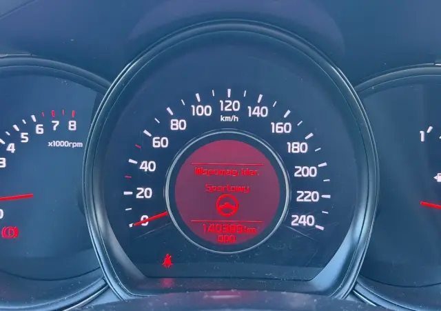 KIA Ceed 1.6 GDI ISG Platinum Edition