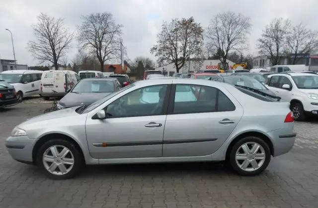 RENAULT Laguna 
