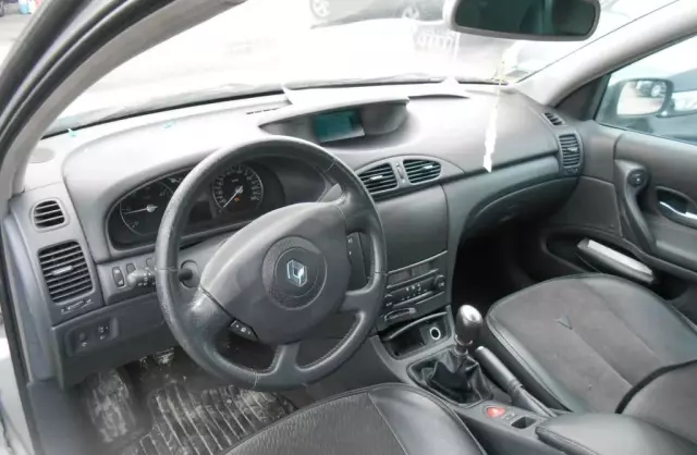 RENAULT Laguna 