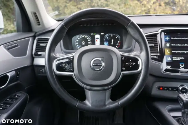VOLVO XC 90 