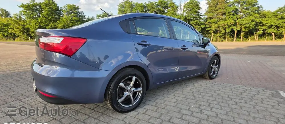 KIA Rio 1.2 L
