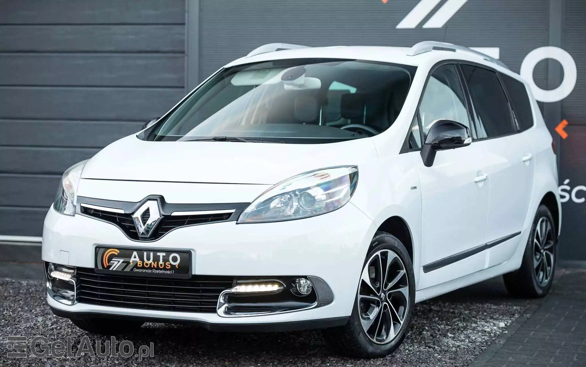 RENAULT Grand Scenic ENERGY TCe 130 BOSE EDITION