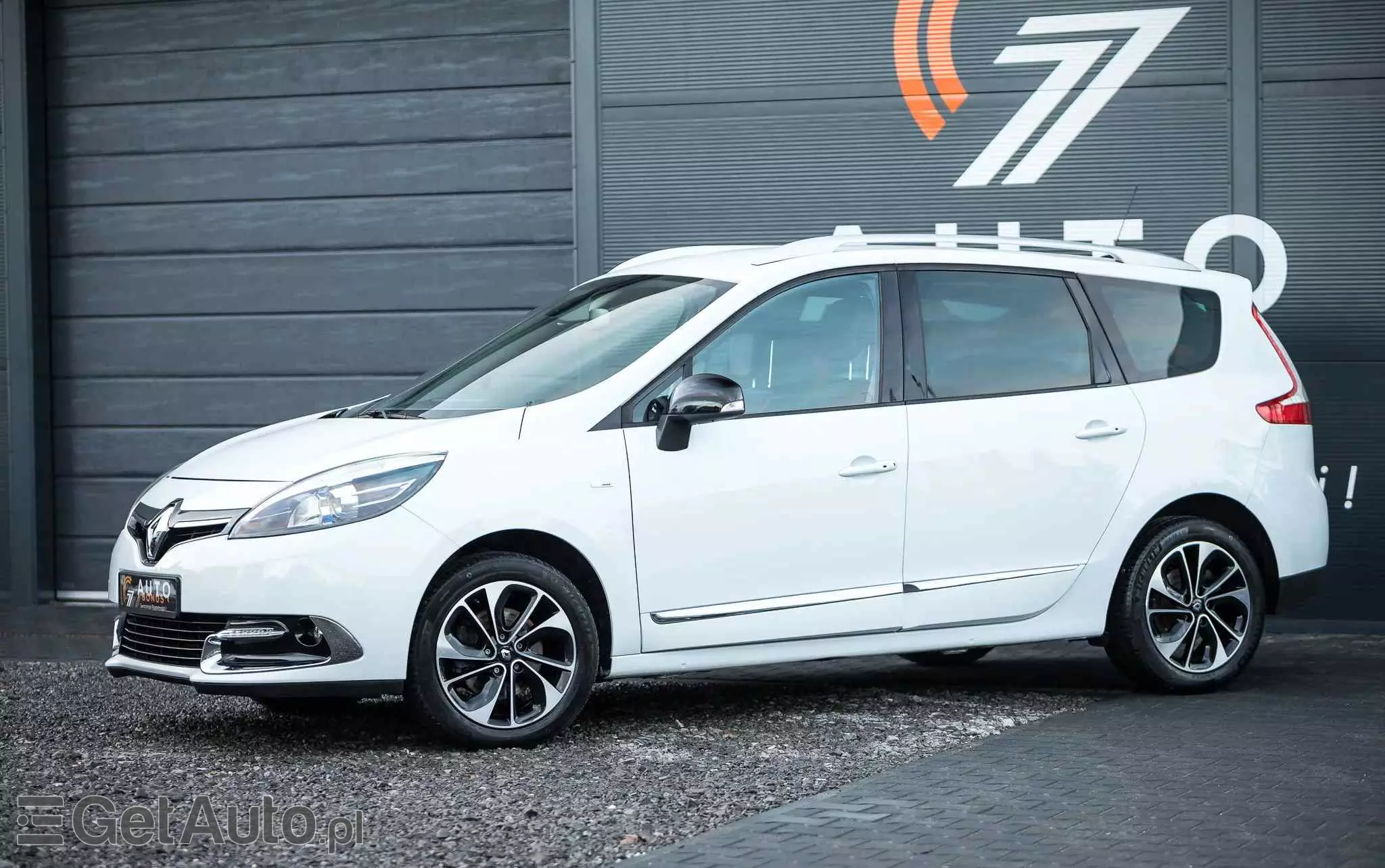 RENAULT Grand Scenic ENERGY TCe 130 BOSE EDITION