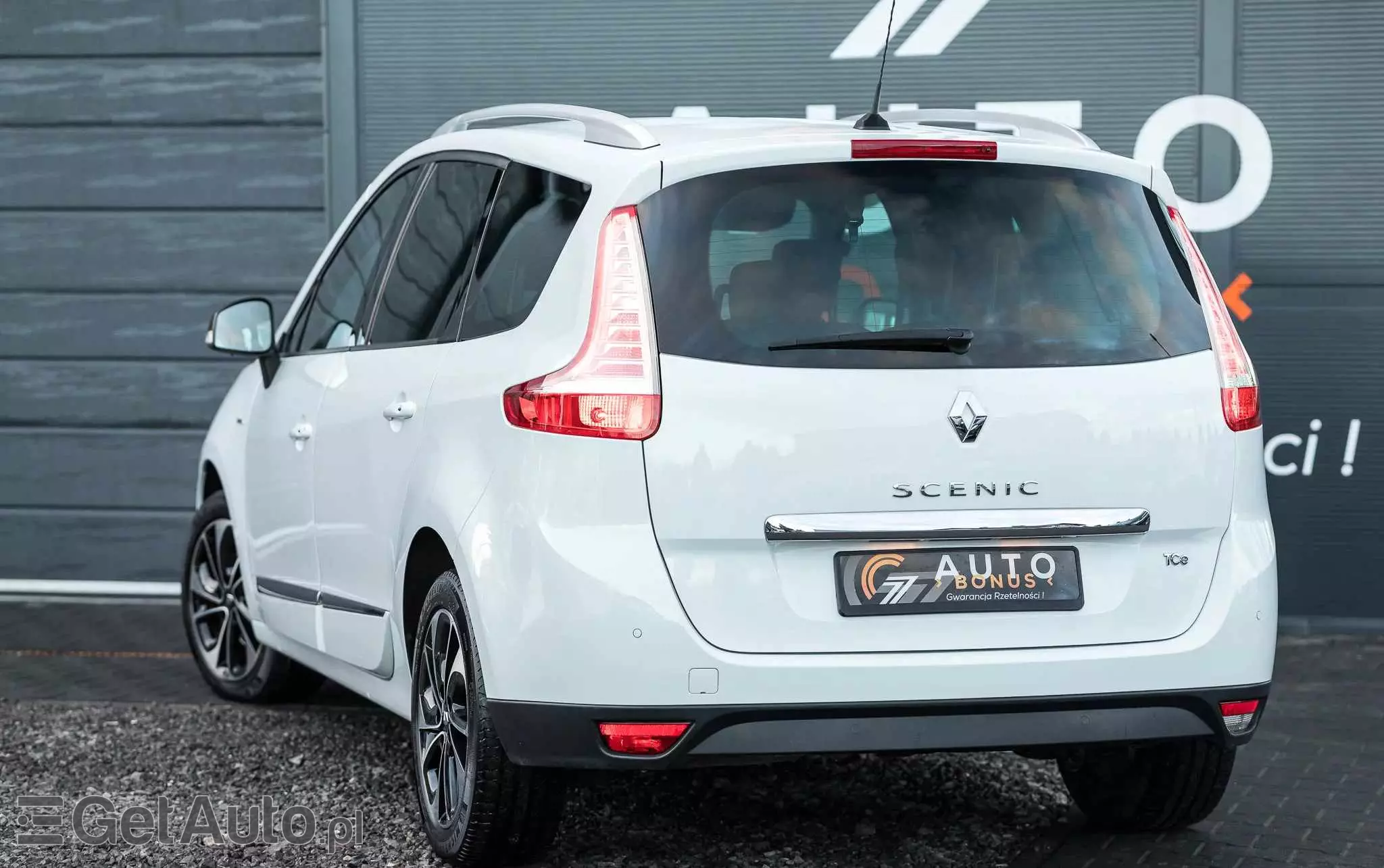 RENAULT Grand Scenic ENERGY TCe 130 BOSE EDITION