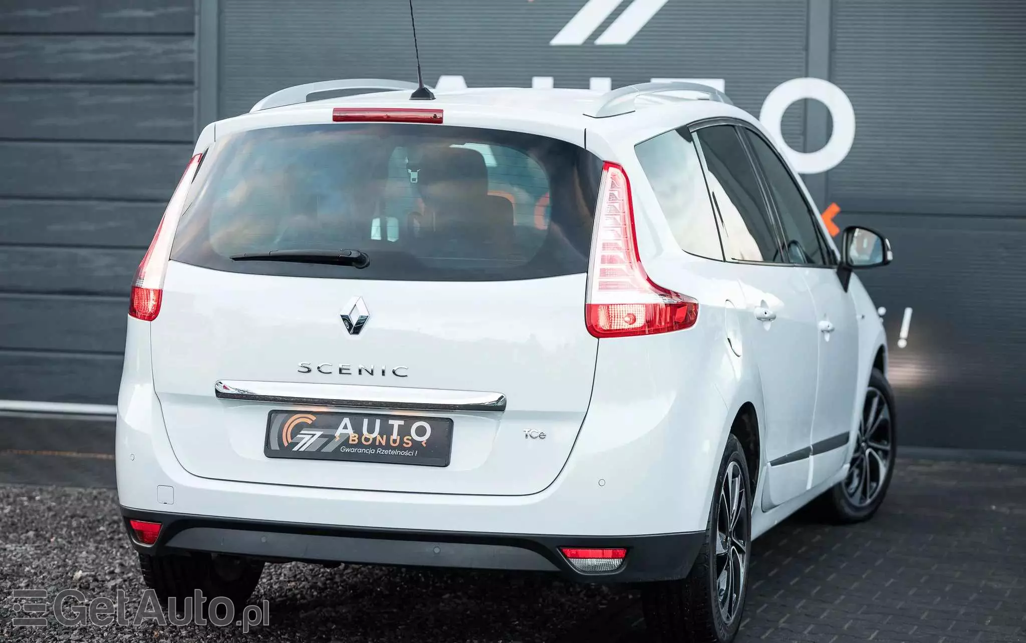 RENAULT Grand Scenic ENERGY TCe 130 BOSE EDITION