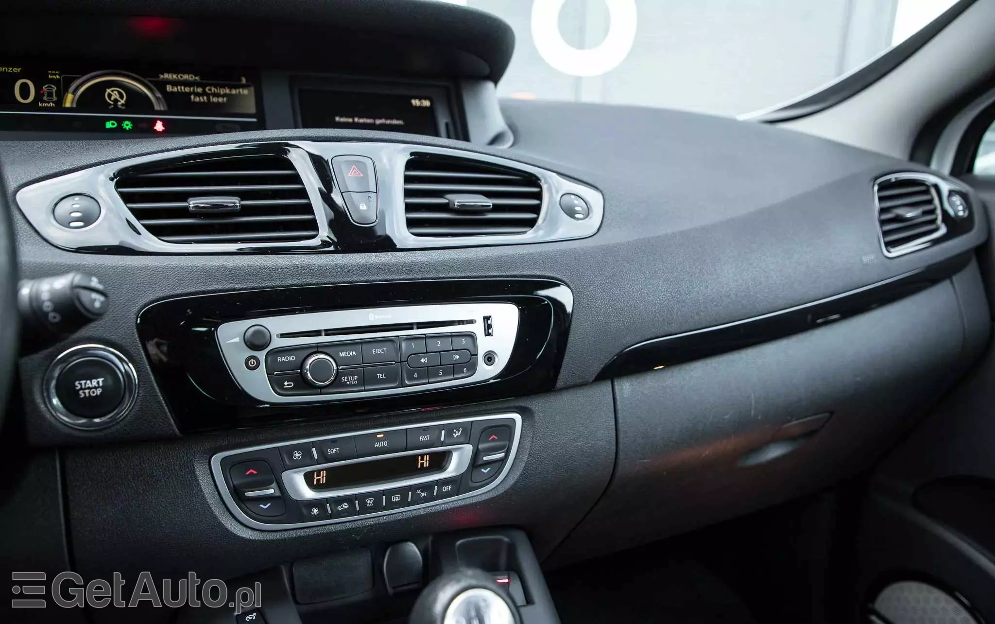 RENAULT Grand Scenic ENERGY TCe 130 BOSE EDITION