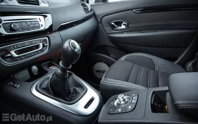 RENAULT Grand Scenic ENERGY TCe 130 BOSE EDITION