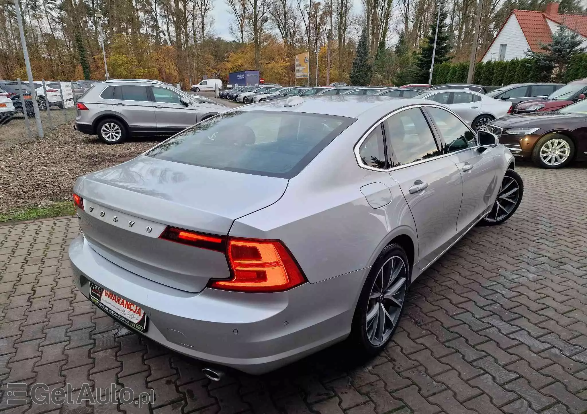 VOLVO S90 D4 Geartronic Momentum Pro