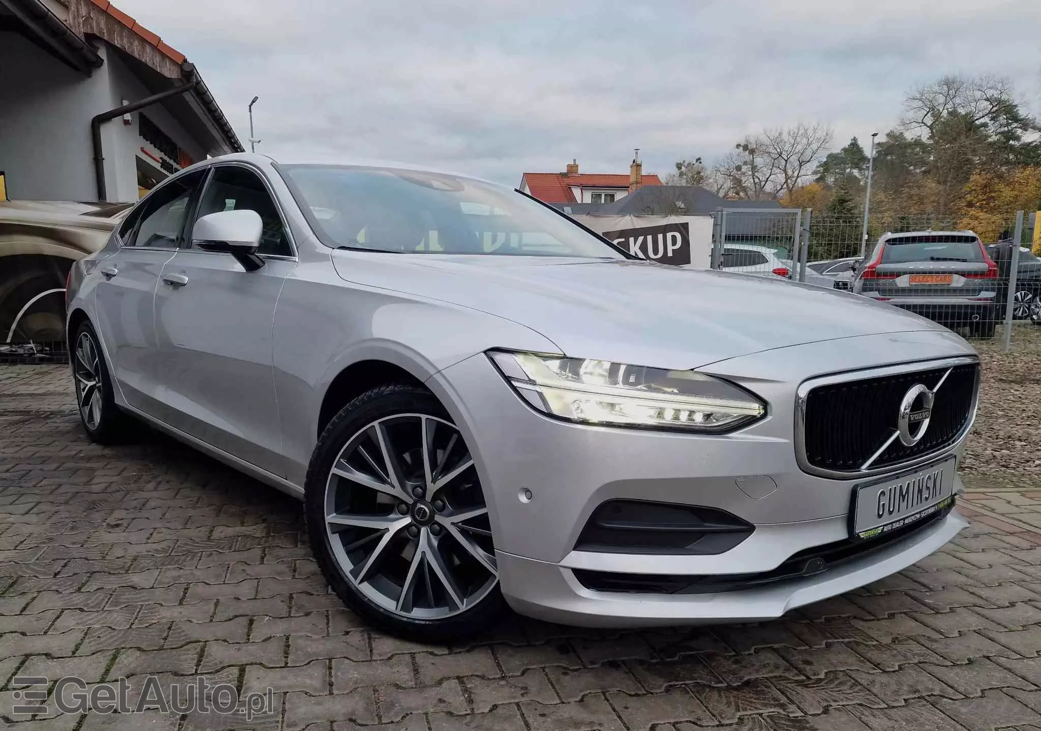 VOLVO S90 D4 Geartronic Momentum Pro