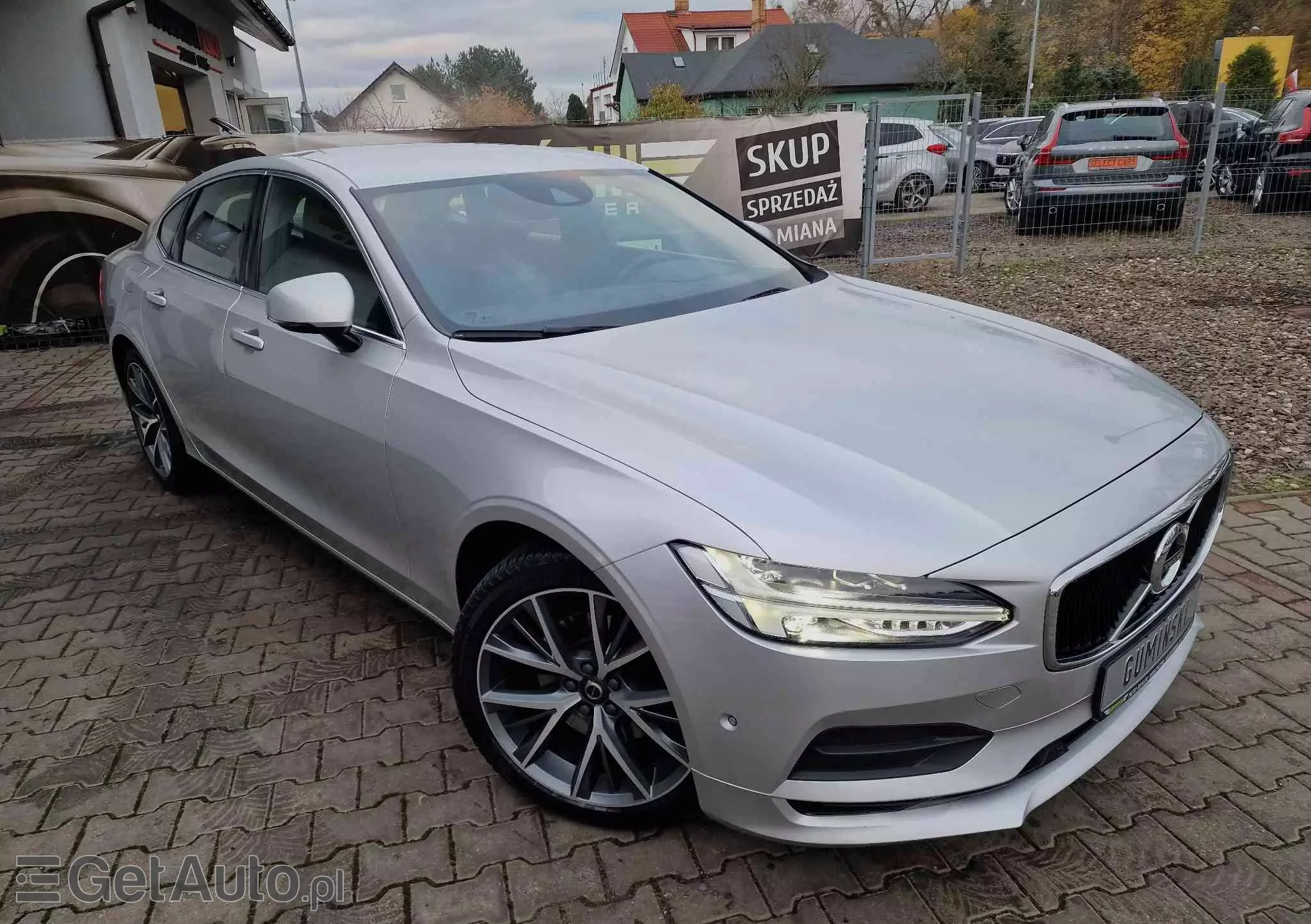 VOLVO S90 D4 Geartronic Momentum Pro