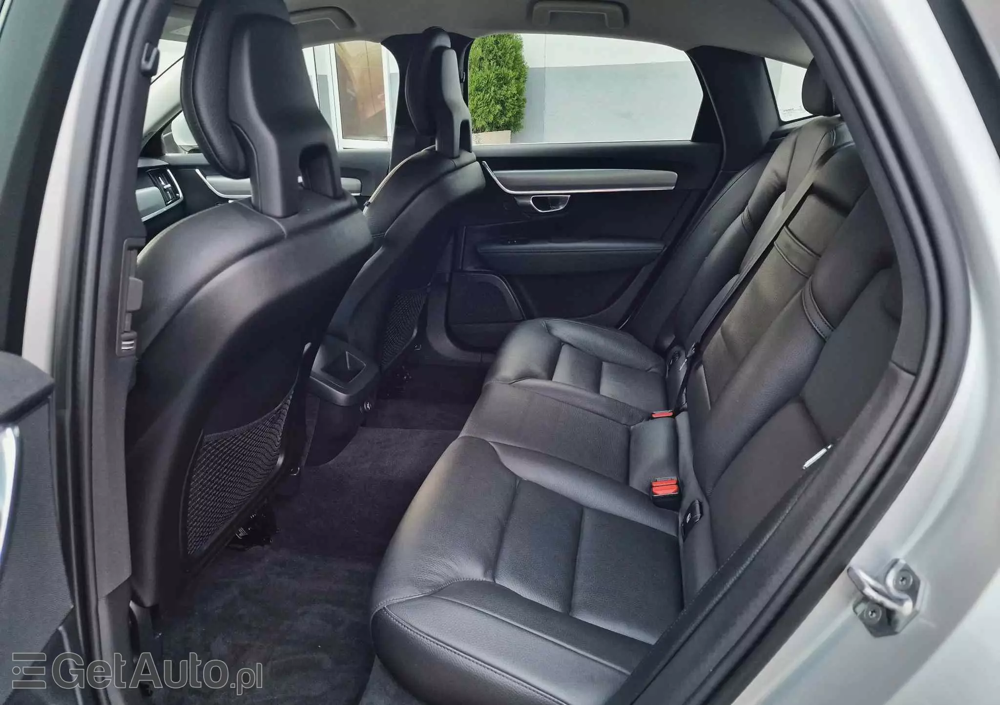 VOLVO S90 D4 Geartronic Momentum Pro