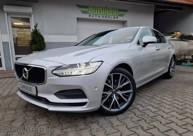 VOLVO S90 D4 Geartronic Momentum Pro