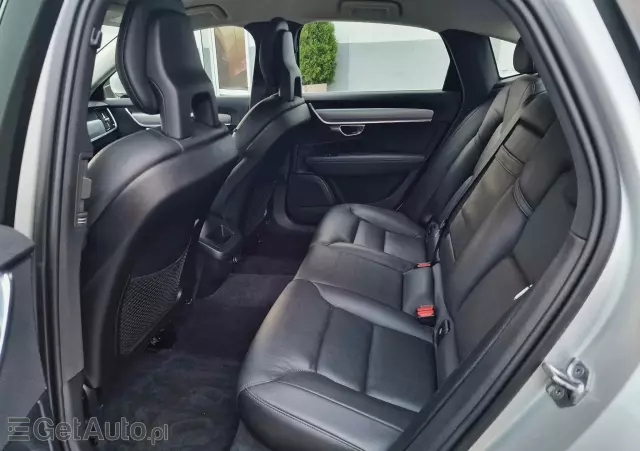 VOLVO S90 D4 Geartronic Momentum Pro