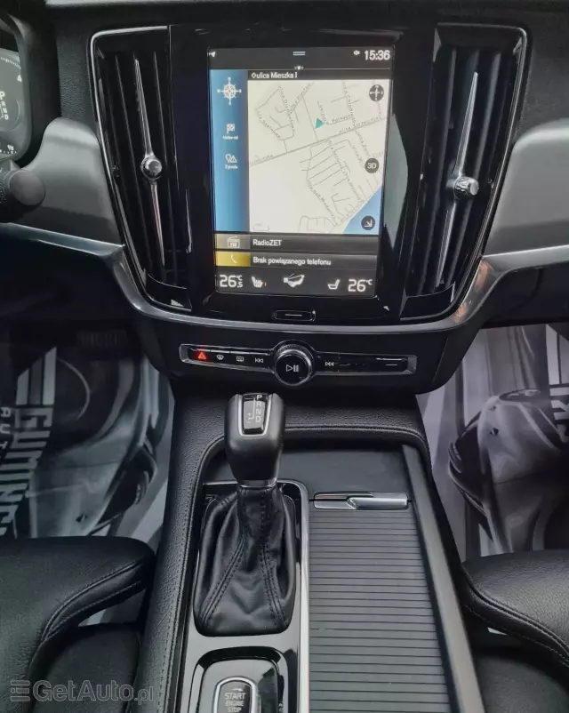 VOLVO S90 D4 Geartronic Momentum Pro
