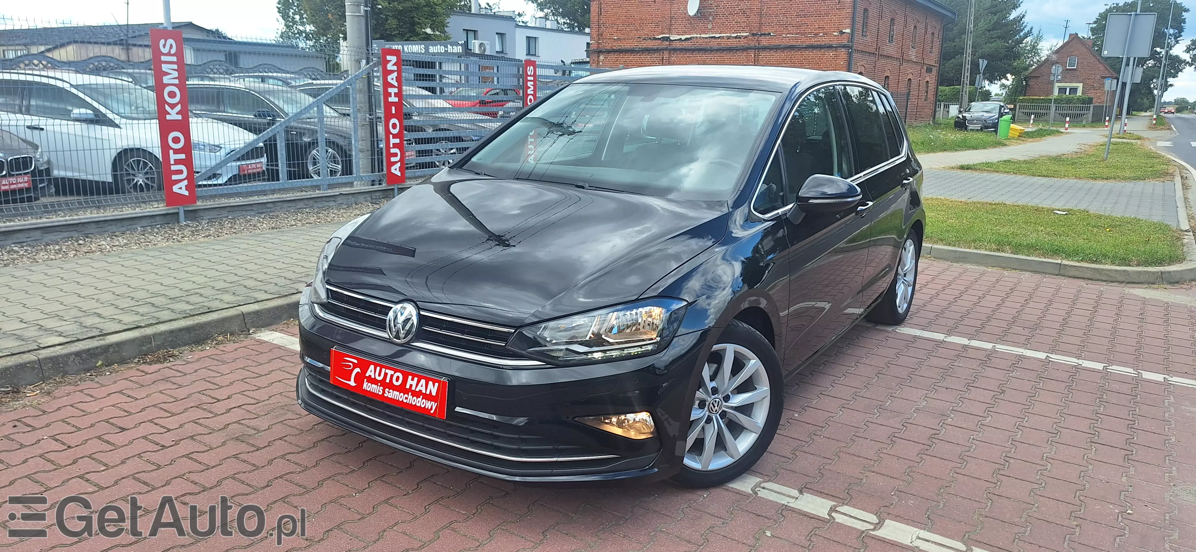 VOLKSWAGEN Golf Sportsvan 