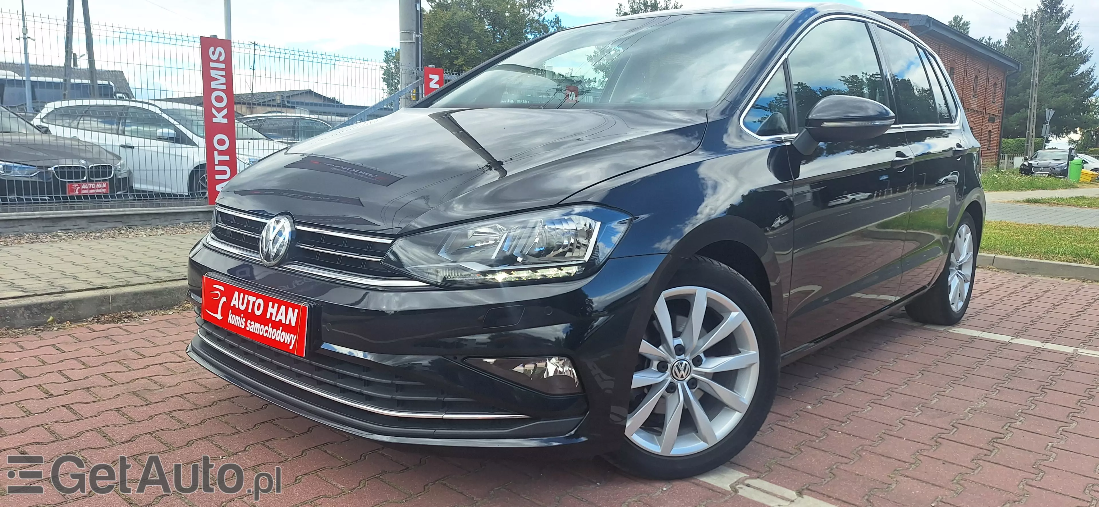 VOLKSWAGEN Golf Sportsvan 