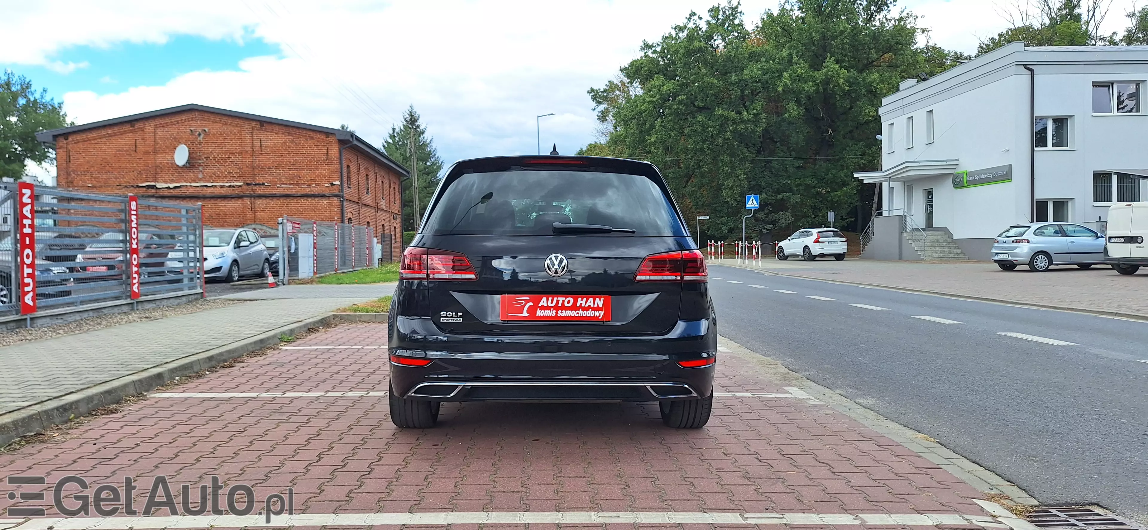 VOLKSWAGEN Golf Sportsvan 