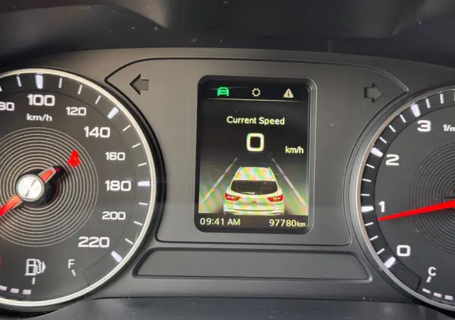 MG ZS ICE 1.5 VTI-tech Luxury