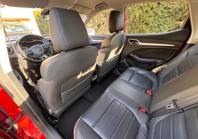 MG ZS ICE 1.5 VTI-tech Luxury