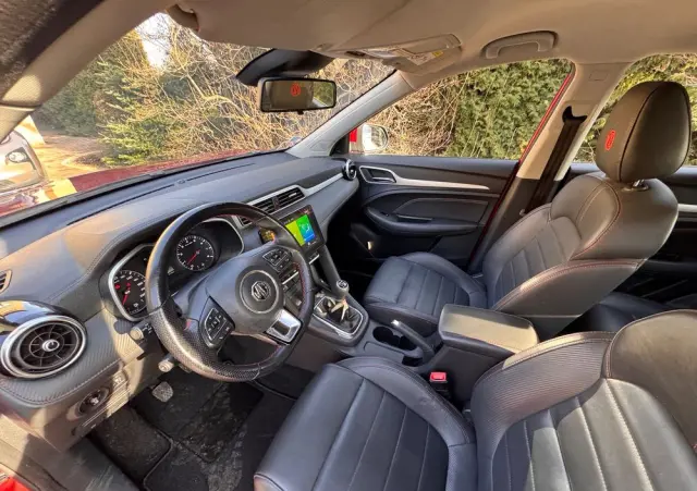 MG ZS ICE 1.5 VTI-tech Luxury