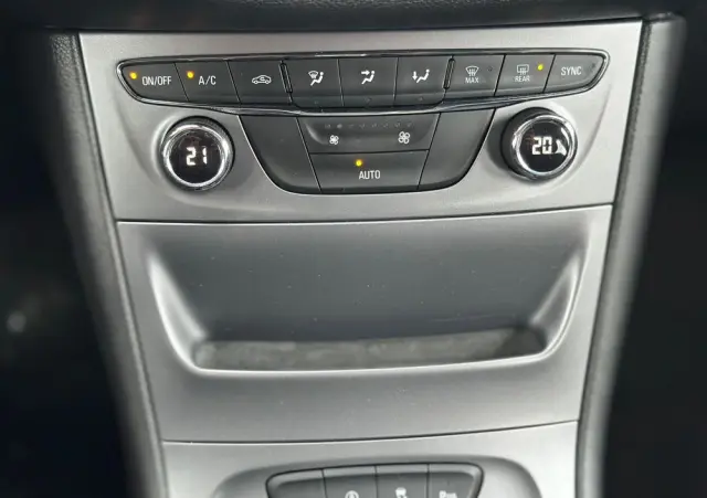 OPEL Astra 1.6 CDTI DPF ecoFLEX Start/Stop Selection