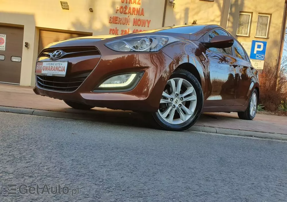 HYUNDAI I30 1.4 Premium