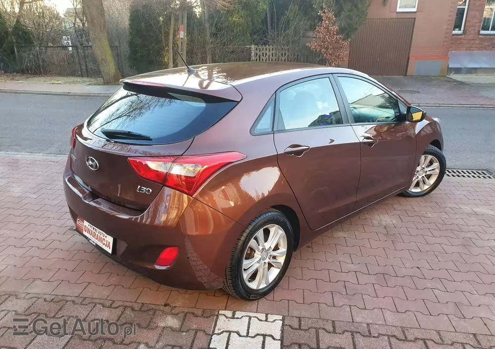 HYUNDAI I30 1.4 Premium