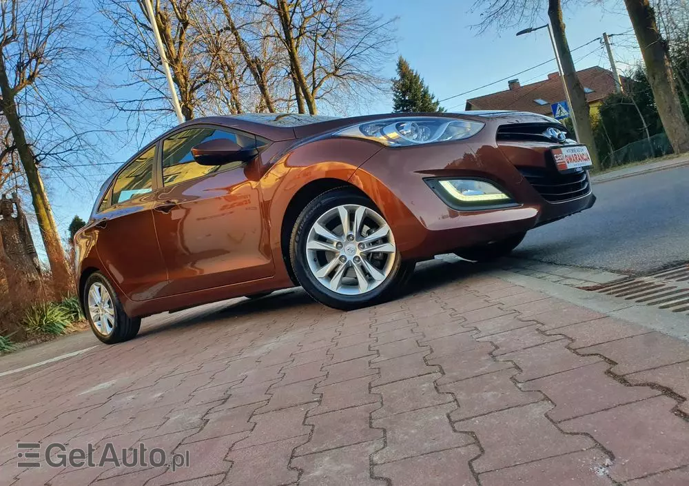 HYUNDAI I30 1.4 Premium