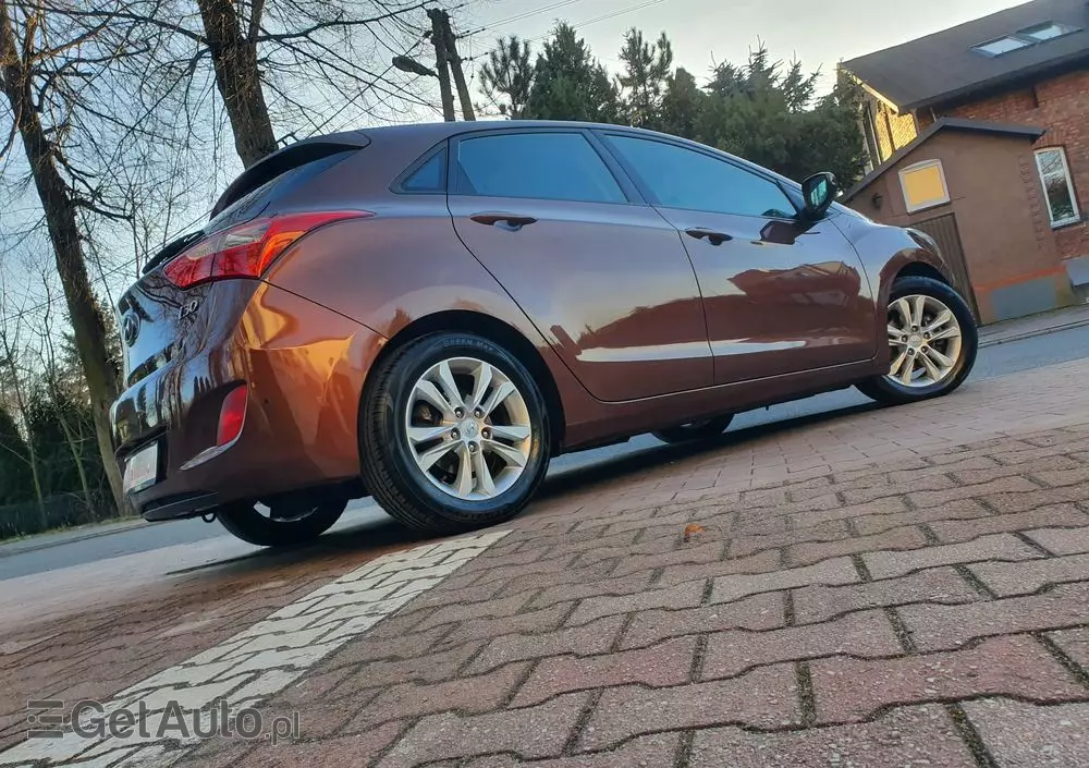 HYUNDAI I30 1.4 Premium