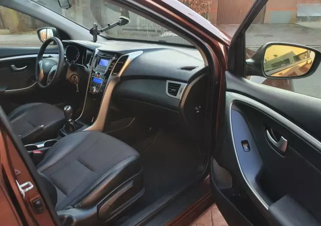 HYUNDAI I30 1.4 Premium