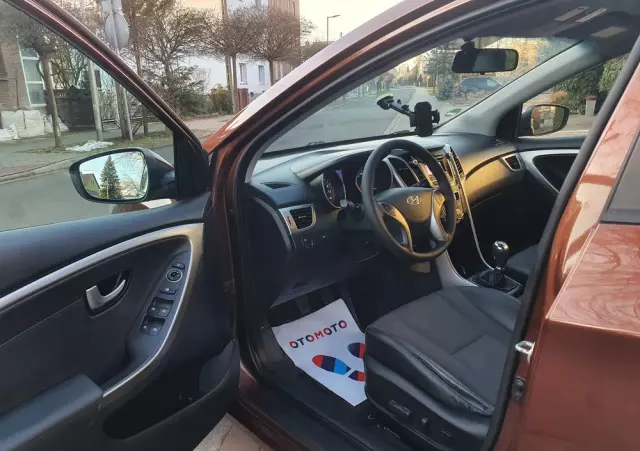 HYUNDAI I30 1.4 Premium