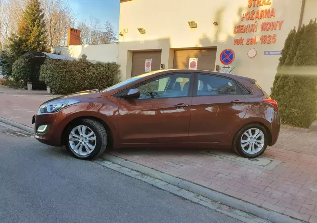 HYUNDAI I30 1.4 Premium
