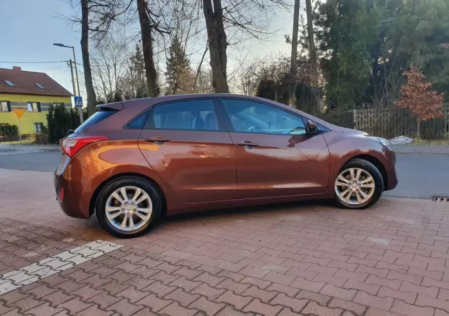 HYUNDAI I30 1.4 Premium