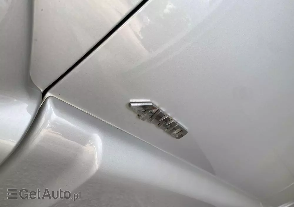 KIA Sportage 2.0 Tour +