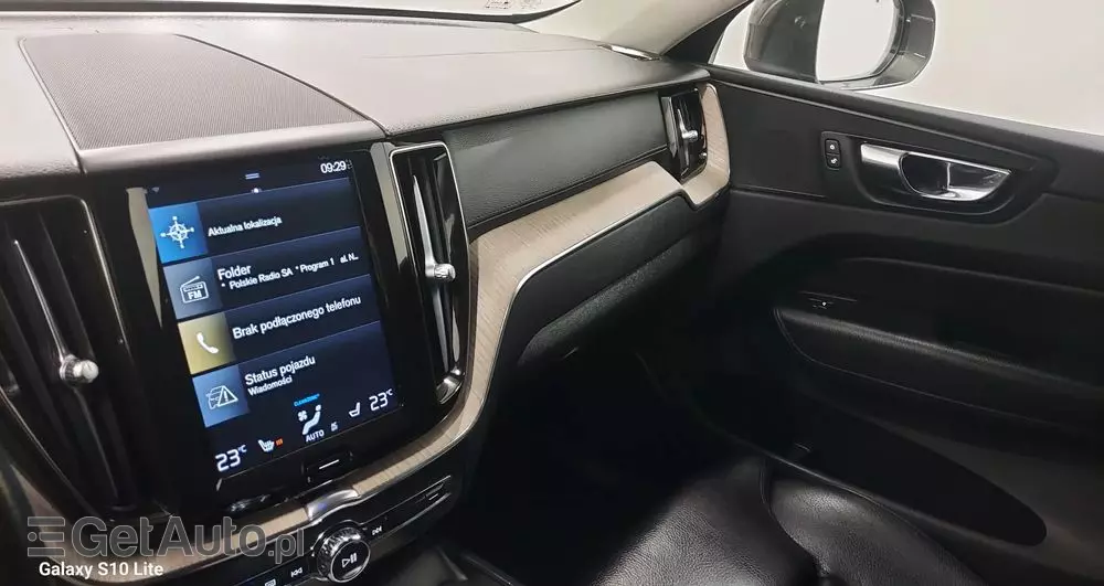 VOLVO XC 60 B4 D AWD Geartronic Inscription