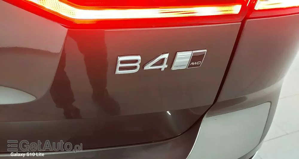VOLVO XC 60 B4 D AWD Geartronic Inscription