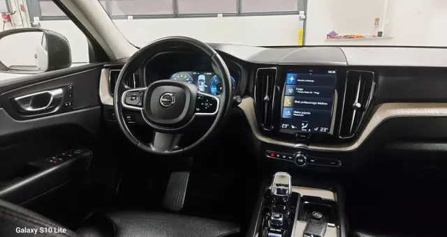 VOLVO XC 60 B4 D AWD Geartronic Inscription