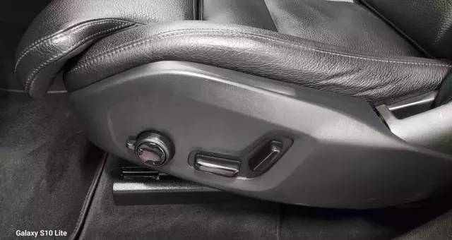 VOLVO XC 60 B4 D AWD Geartronic Inscription