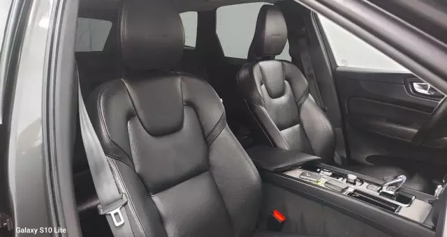 VOLVO XC 60 B4 D AWD Geartronic Inscription