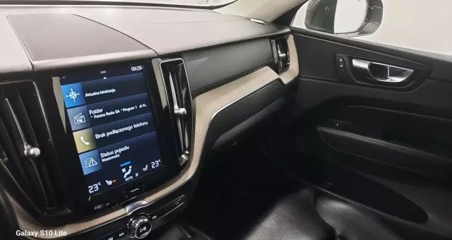 VOLVO XC 60 B4 D AWD Geartronic Inscription