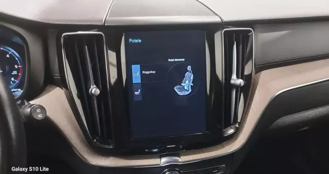 VOLVO XC 60 B4 D AWD Geartronic Inscription