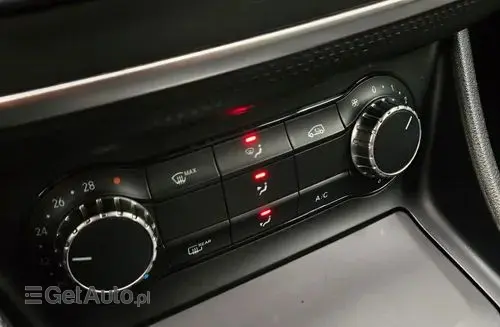 MERCEDES-BENZ Klasa A 