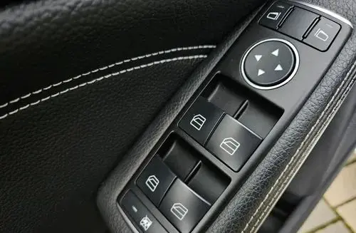 MERCEDES-BENZ Klasa A 