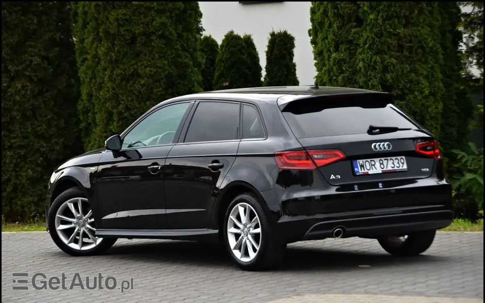 AUDI A3 Sportback 