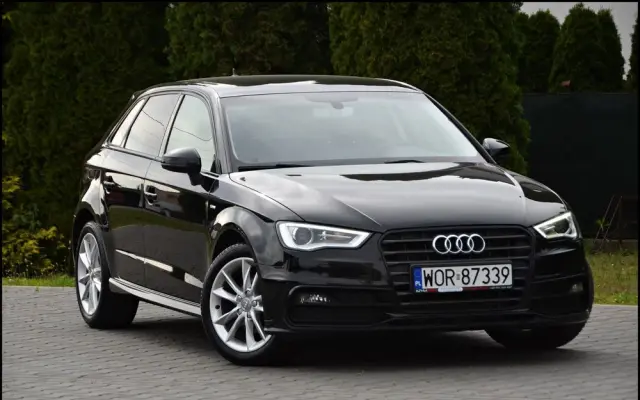 AUDI A3 Sportback 