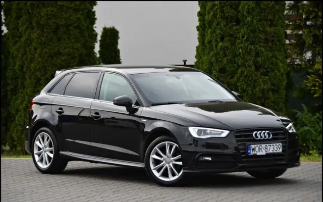 AUDI A3 Sportback 